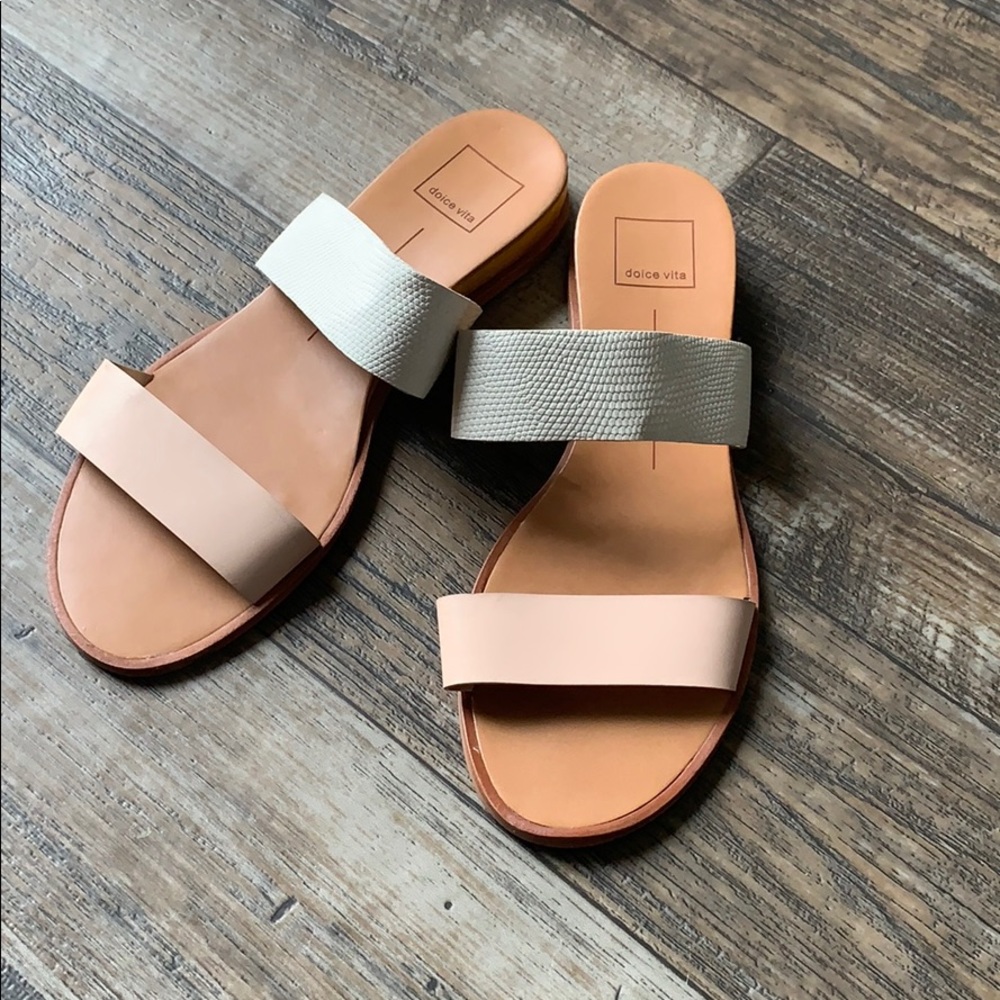 Dolce Vita Vala Wedge Sandals